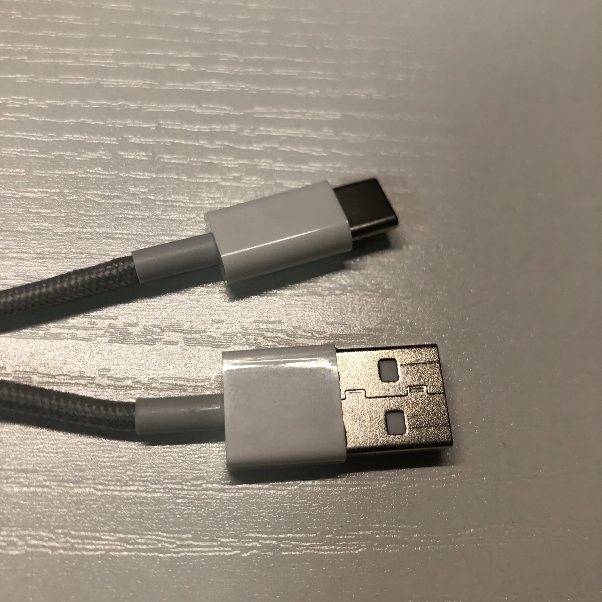 gwolves htx charging cable